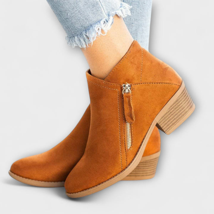 Wilma - Stiefelette mit Breitem Absatz