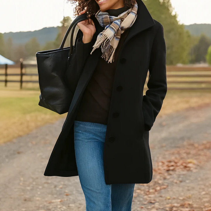 Rose | Coat with a Button