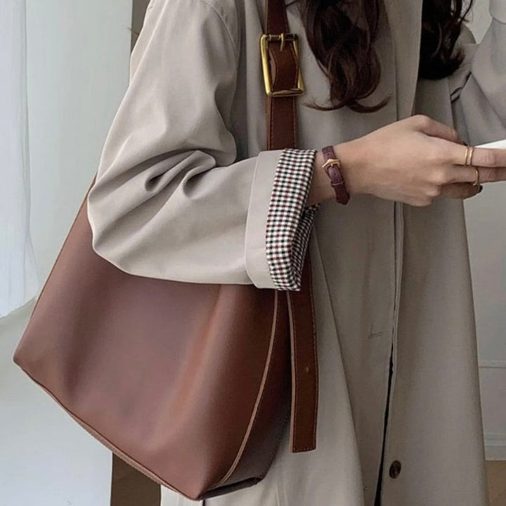 Pamela™ | Elegant Faux Leather Handbag