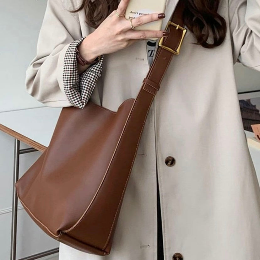 Pamela™ | Elegant Faux Leather Handbag