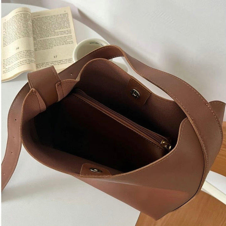Pamela™ | Elegant Faux Leather Handbag