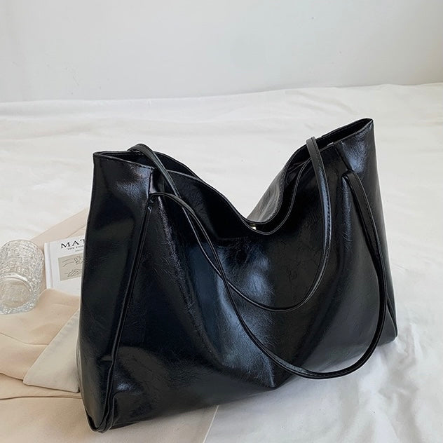 Gillian™ | Shiny Vegan Leather Handbag