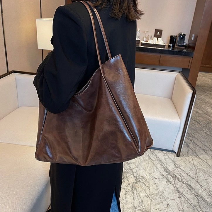 Gillian™ | Shiny Vegan Leather Handbag