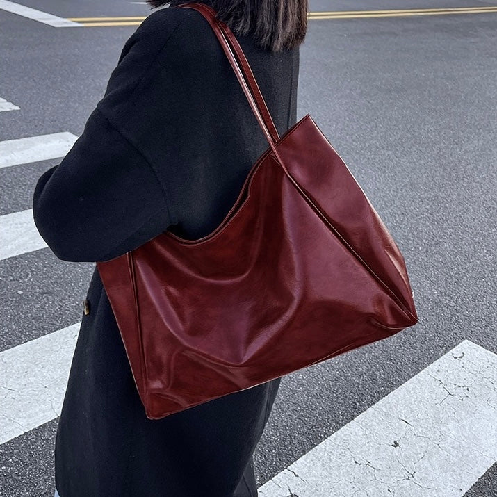 Gillian™ | Shiny Vegan Leather Handbag
