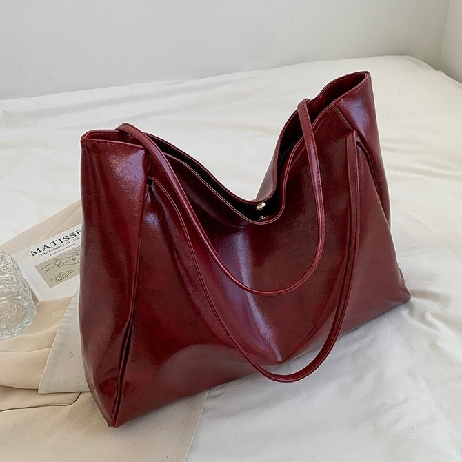 Gillian™ | Shiny Vegan Leather Handbag