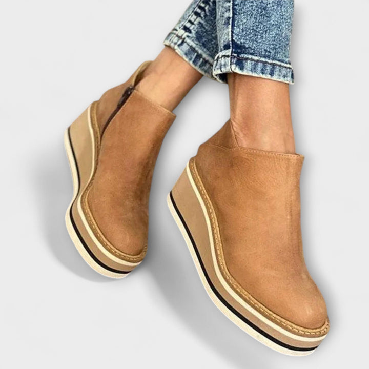 Aoibhcraig - Comfort Roundup Boots