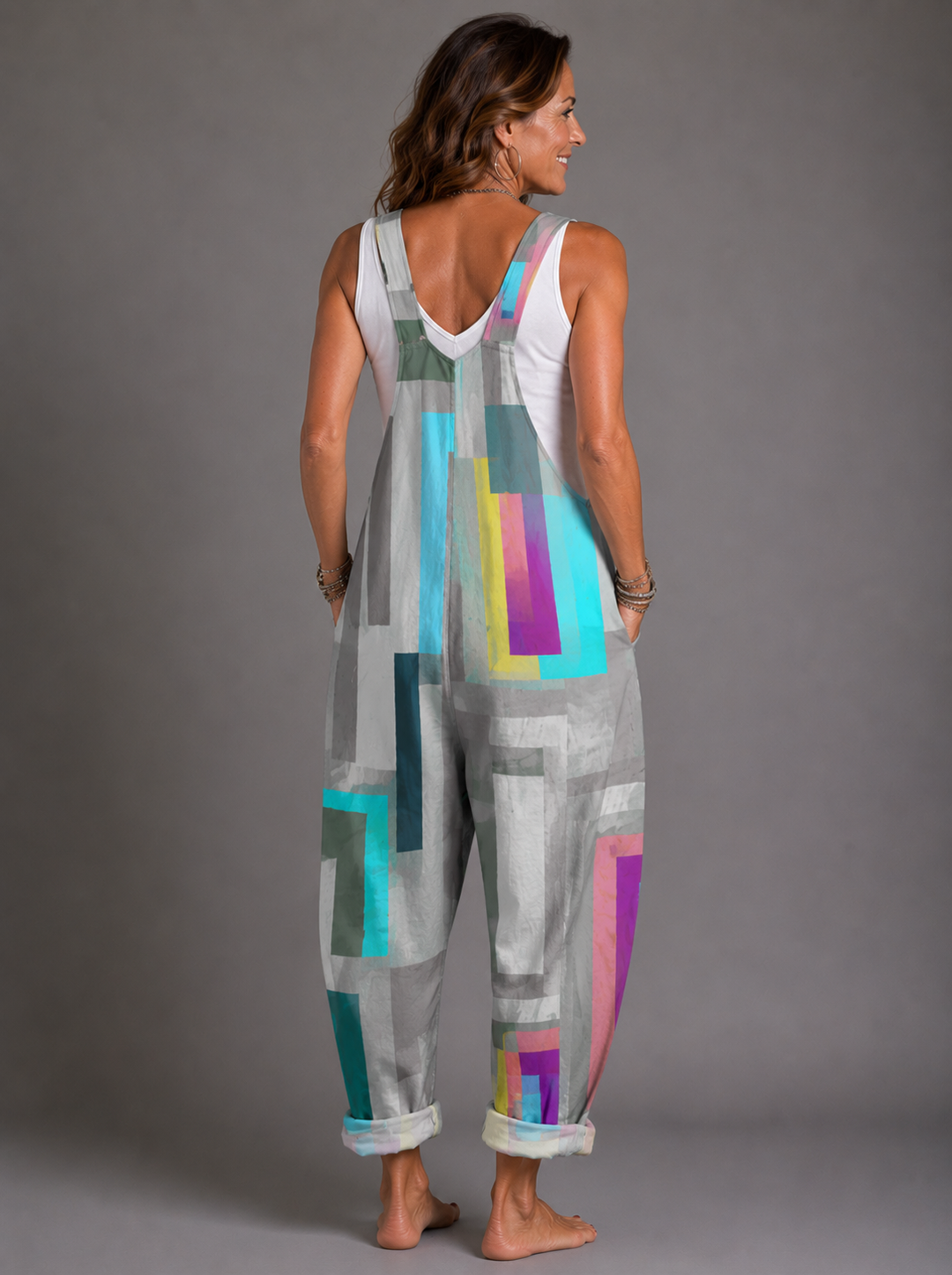Fiona - Modern jumpsuit with geometric print