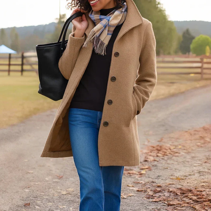 Rose | Coat with a Button