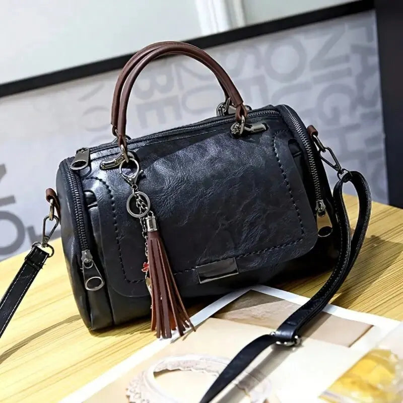 Julia™ | Bag made from structured Vegan Leather