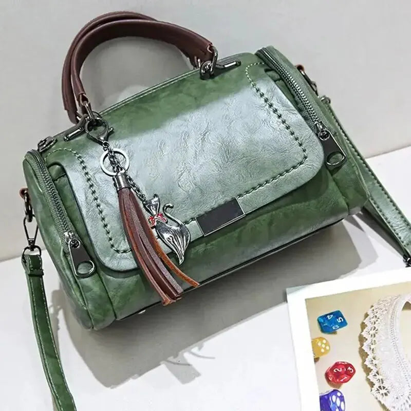 Julia™ | Bag made from structured Vegan Leather