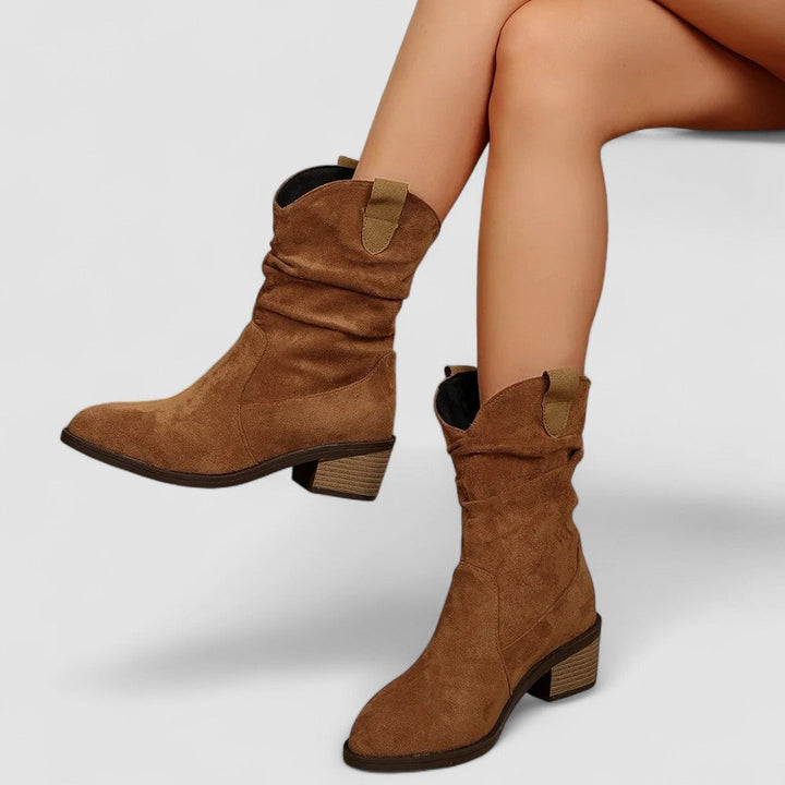 Aoibhdroim - Comfort Icecap Boots