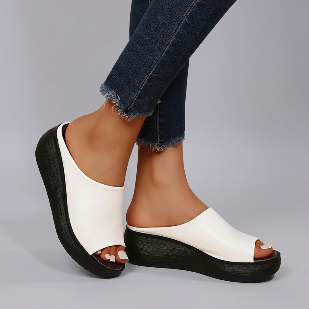 Orthopaedic sandals – Niamh Dublin