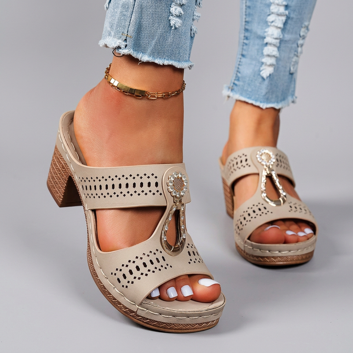 Orthopaedic sandals – Niamh Dublin